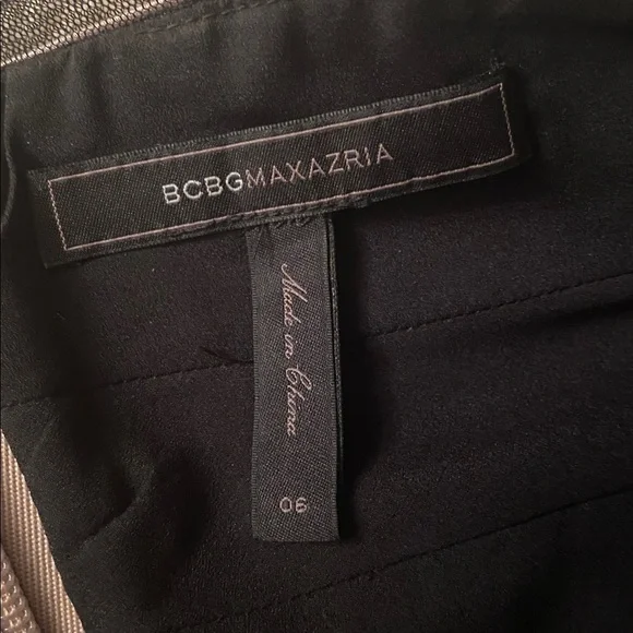 BCBGMAXAZRIA gold and black mesh size 6 dress - Picture 6 of 9